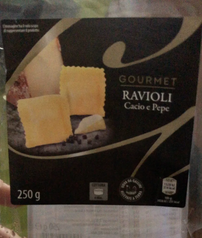 Ravioli Cacio e Pepe