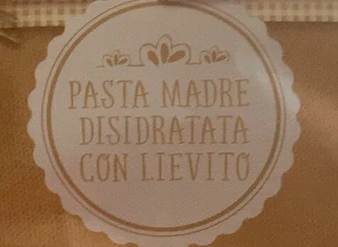 Pasta madre disidratata con lievito