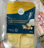 Ravioli con ricotta di pecora e tartufo toscano