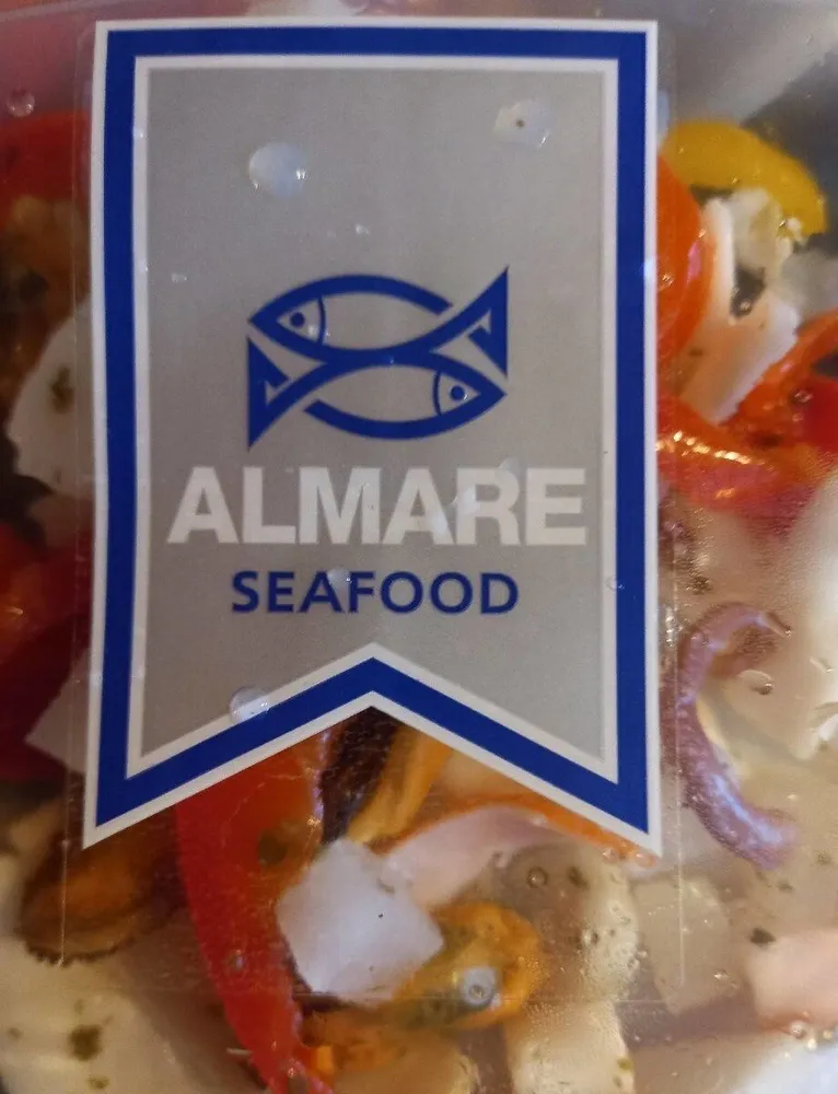 Insalata di mare con verdure