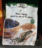 Riso nero farro e semi di zucca