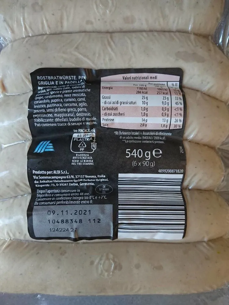 Rostbrauwuste