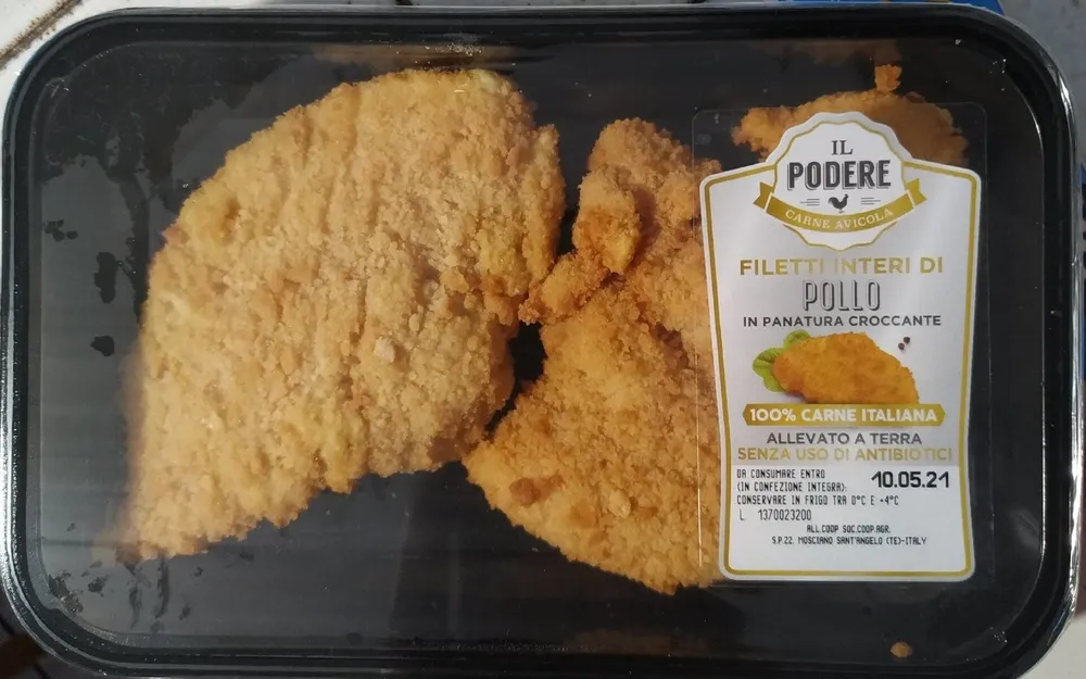 Filetti di pollo intero panati