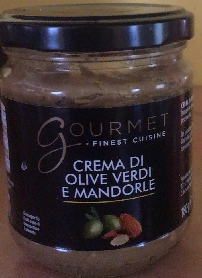 Crema di olive verdi e mandorle