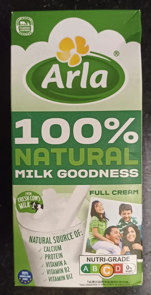 Natural full cream milk