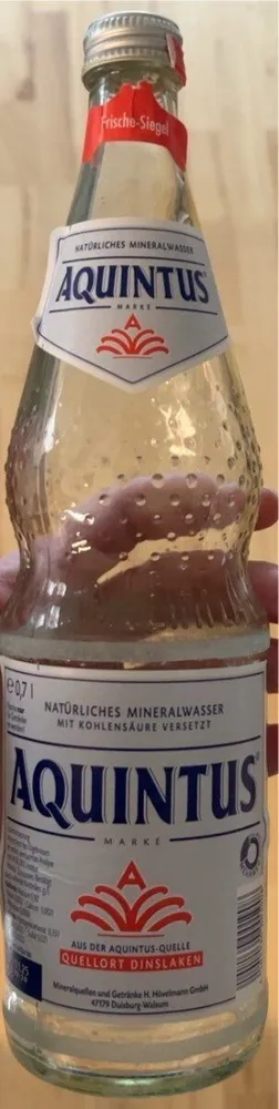 Mineralwasser mit Kohlensäure