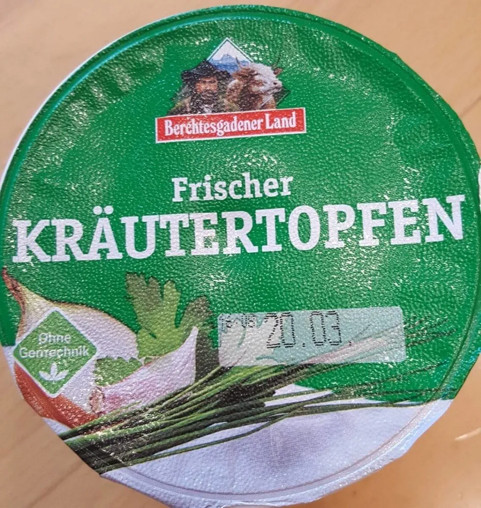 Frischer Kräutertopfen