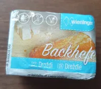 Backhefe frisch