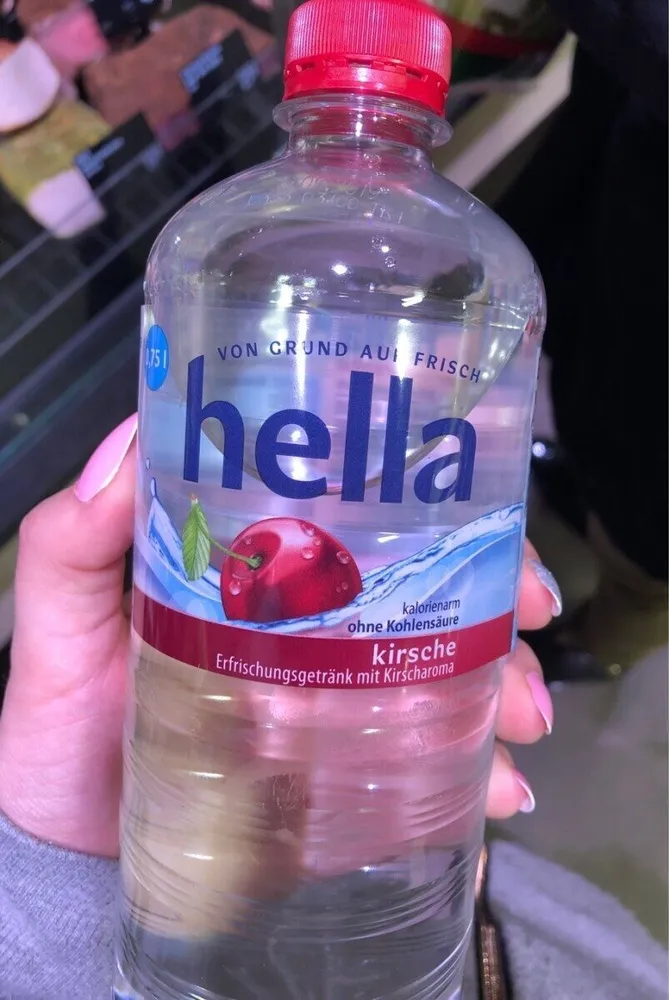 Hella kirsche