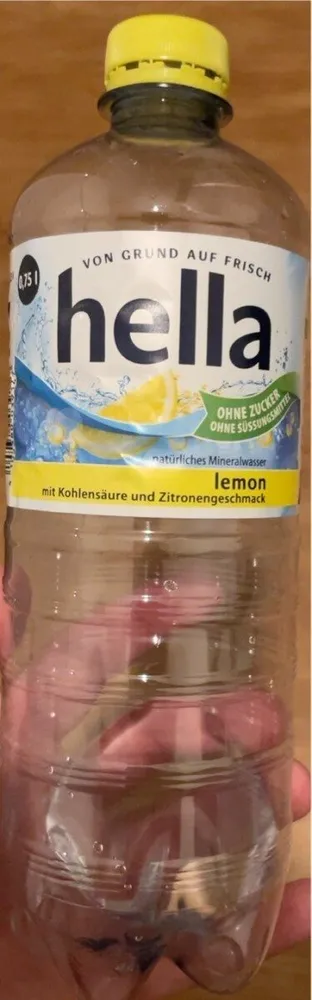 Natürliches Mineralwasser - Lemon