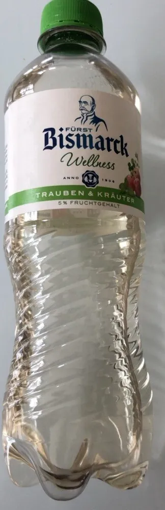 Trauben-Erfrischungsgetränk mit Kräuterextrakten