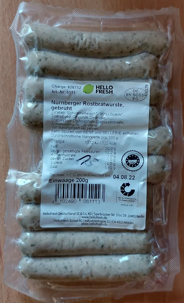 Nürnberger Rostbratwürste, gebrüht