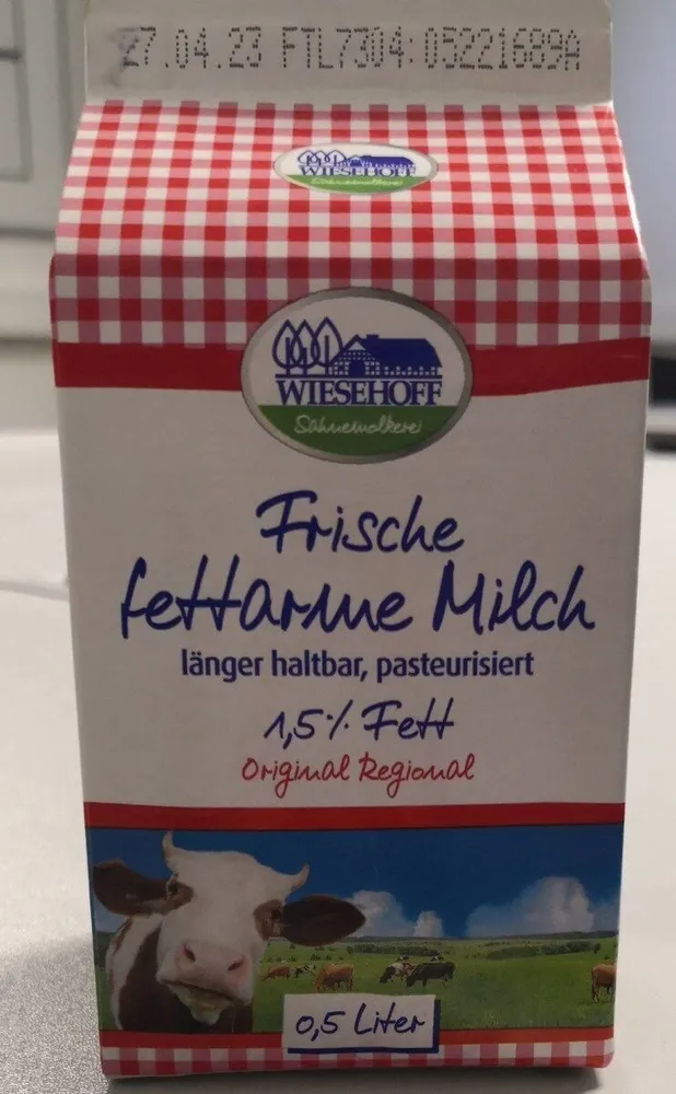 Frische fettarme Milch