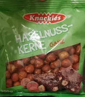 Haselnusskerne ganz