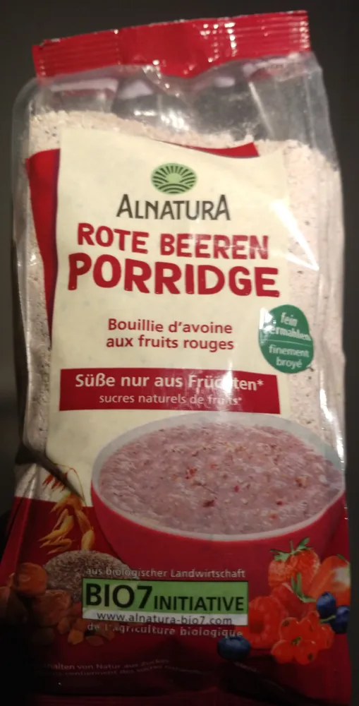 Rote Beeren Porridge