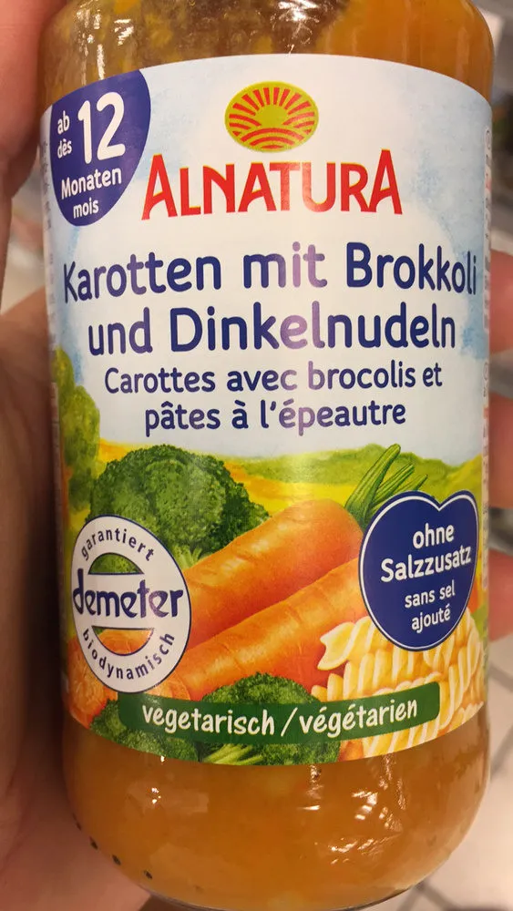 Alnatura carottes avec brocolis et pâtes à l'épeautre