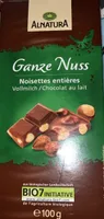 Ganze Nuss