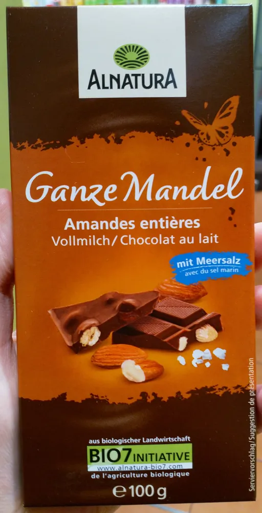 Ganze Mandel Vollmilch mit Meersalz