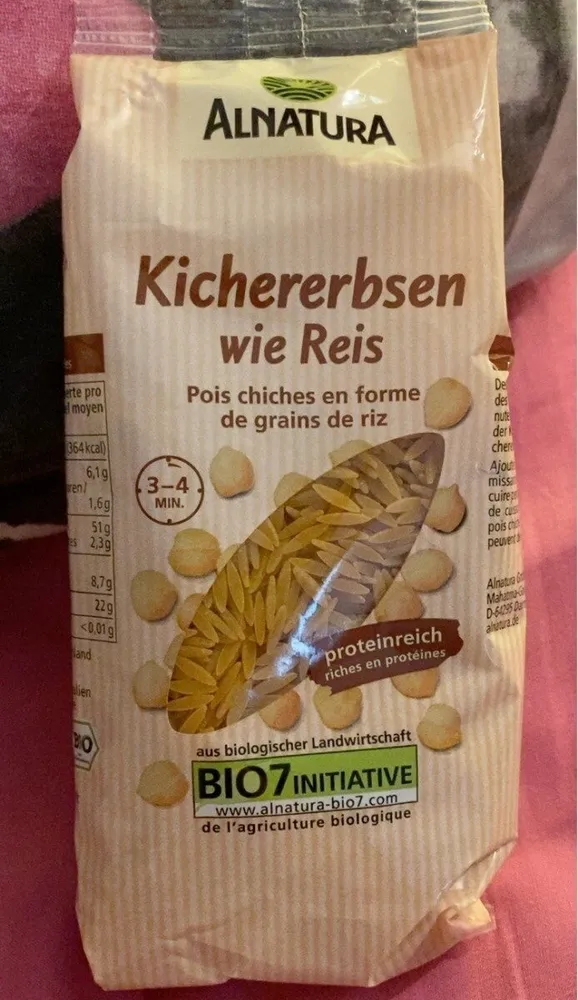 Pois chiches en forme de grains de riz