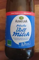 Frische Vollmilch