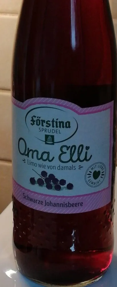 Oma Elli Schwarze Johannisbeere
