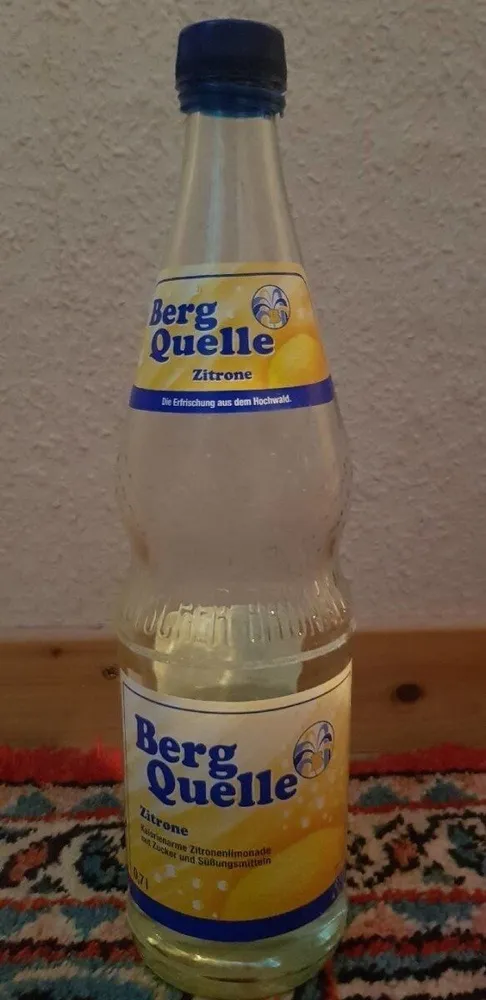 Berg Quelle Zitrone