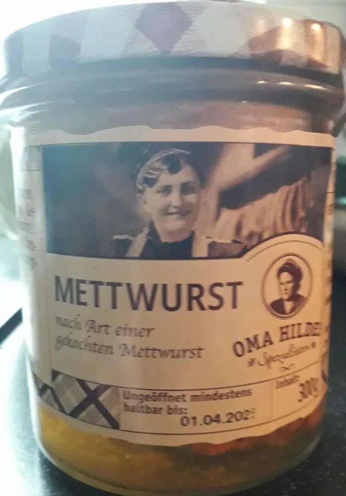 Oma Hildes Mettwurst