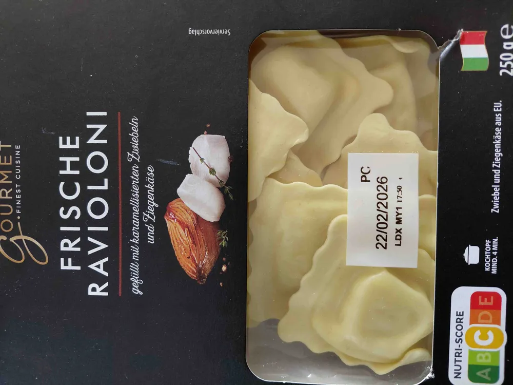 Ravioli Zeiebeln Ziegenkäse