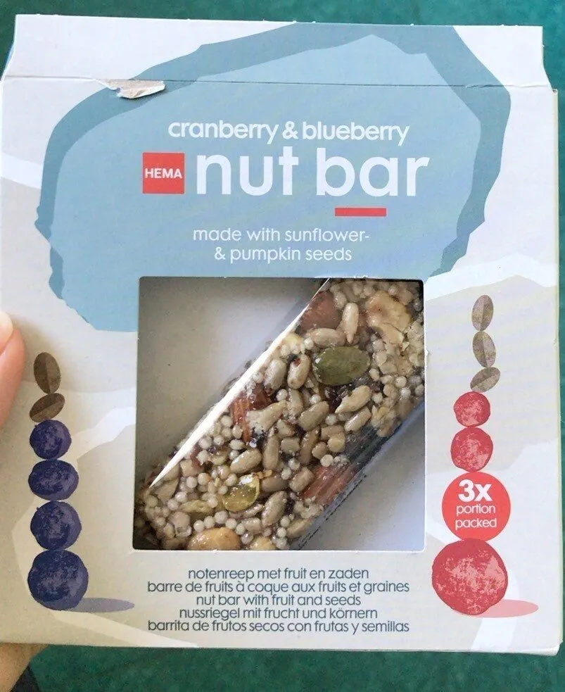 Nut Bar - cranberry & blueberry