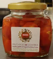 Fruchtiges Südafrika Paprika gefüllt mit Reifen-Frischkäse-Creme