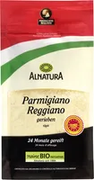 Parmigiano Reggiano gerieben