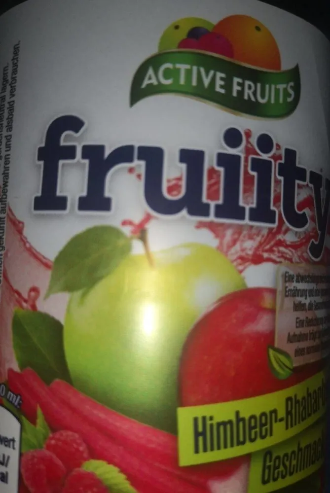 fruiity Himbeer Rhabarber Geschmack