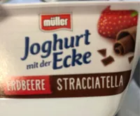 Joghurt mit der Ecke Erdbeere Stracciatella