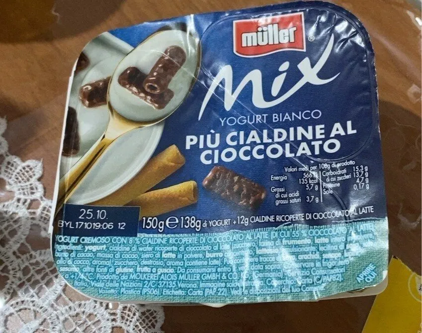 Yogurt bianco+cialdine di cioccolato