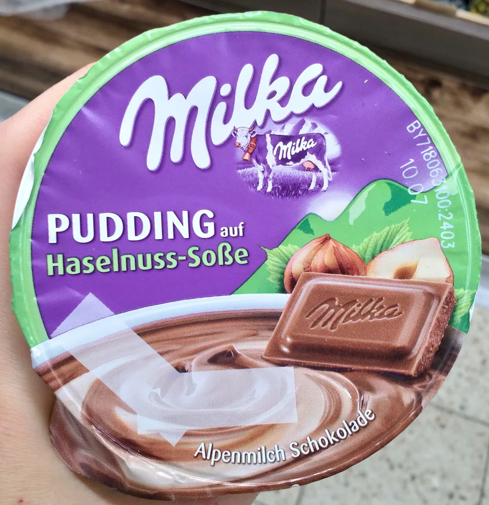 Milka Pudding & Haselnuss Soße