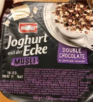 Joghurt mit der Ecke Müsli