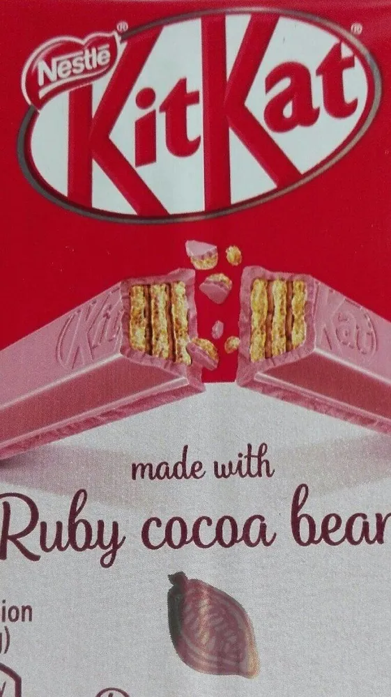 KitKat with ruby cocoa beans