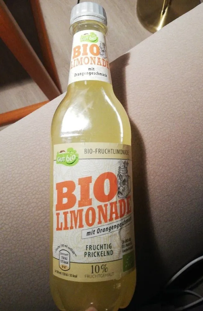 Bio Limonade mit Orangengeschmack