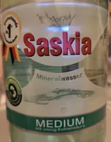 Mineralwasser medium