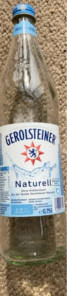 Wasserkasten (Gerolsteiner Naturell)