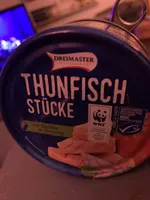 Thunfisch-Stücke mit Gemüse in Dressing