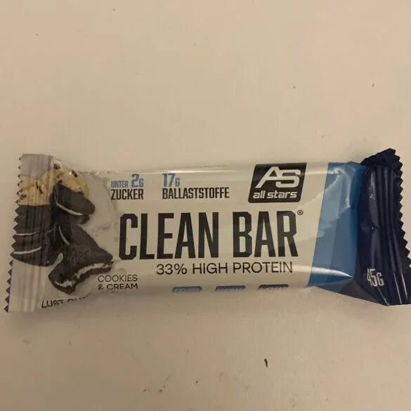 Clean Bar Cookies & cream