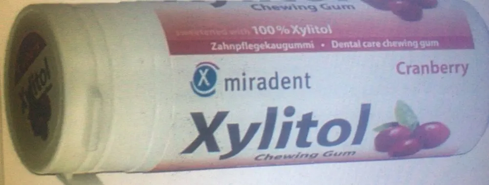Miradent Xylitol Chewing Gum Canneberge