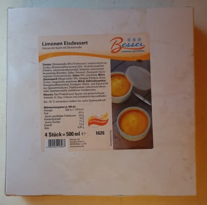 Limonen-Eisdessert
