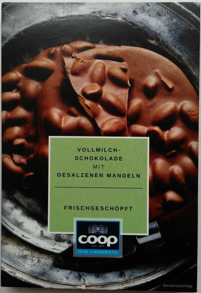 Vollmilchschokolade mit gesalzenen Mandeln