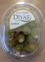 Grüne Oliven mit Frischkäse