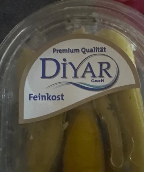 Gefülltepeperoni mit Frisxhkäse