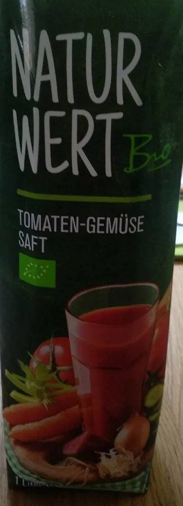Tomaten-Gemüse Saft