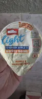 Low fat Greek style yogurt, mango & passion fruit compote