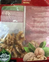 Walnut kernels noix